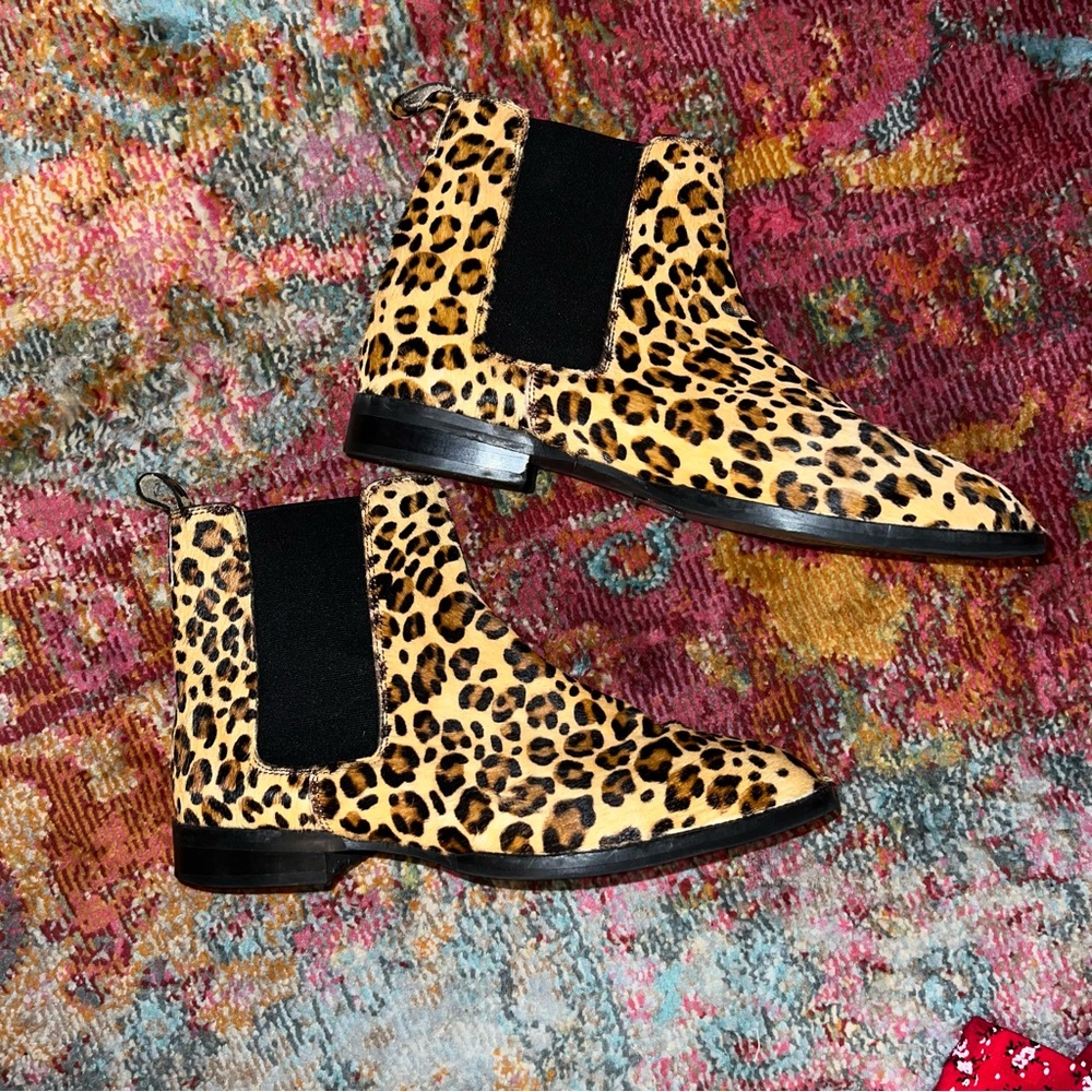 Pony hair leopard print booties